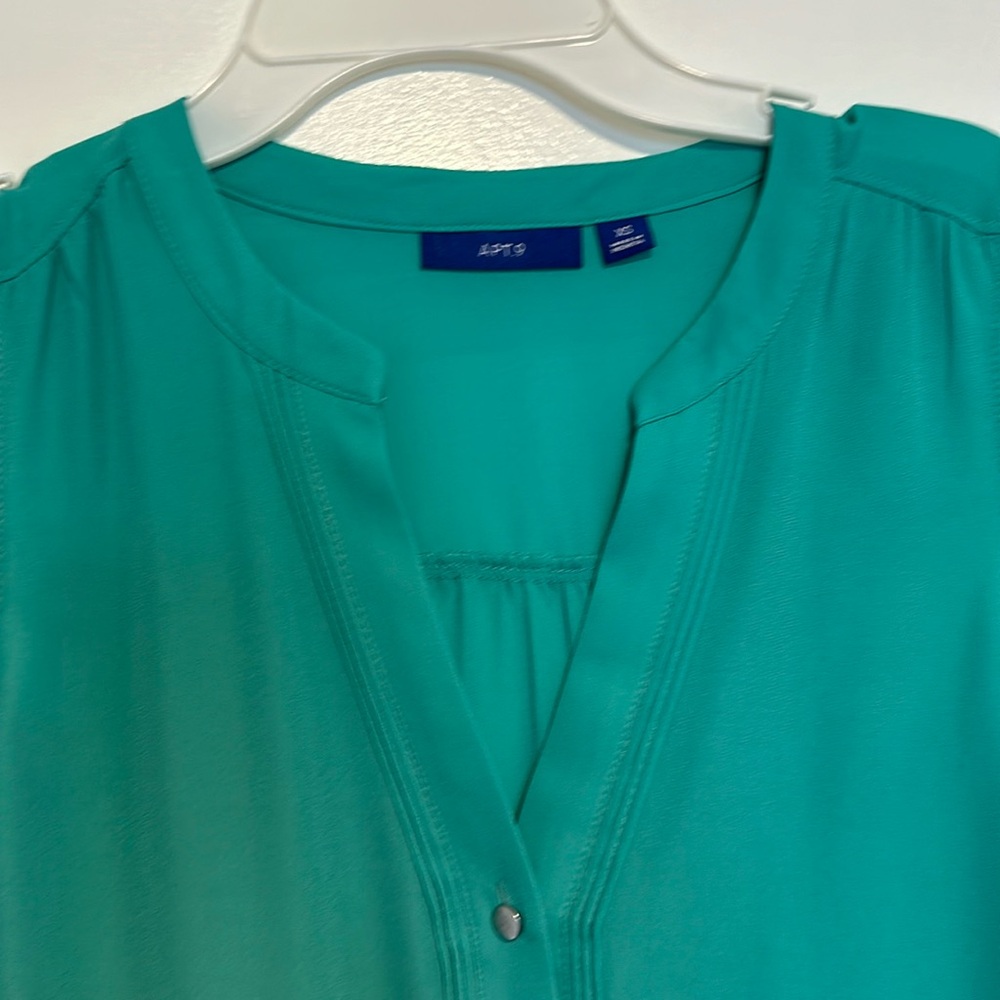 Apt 9 green tank top